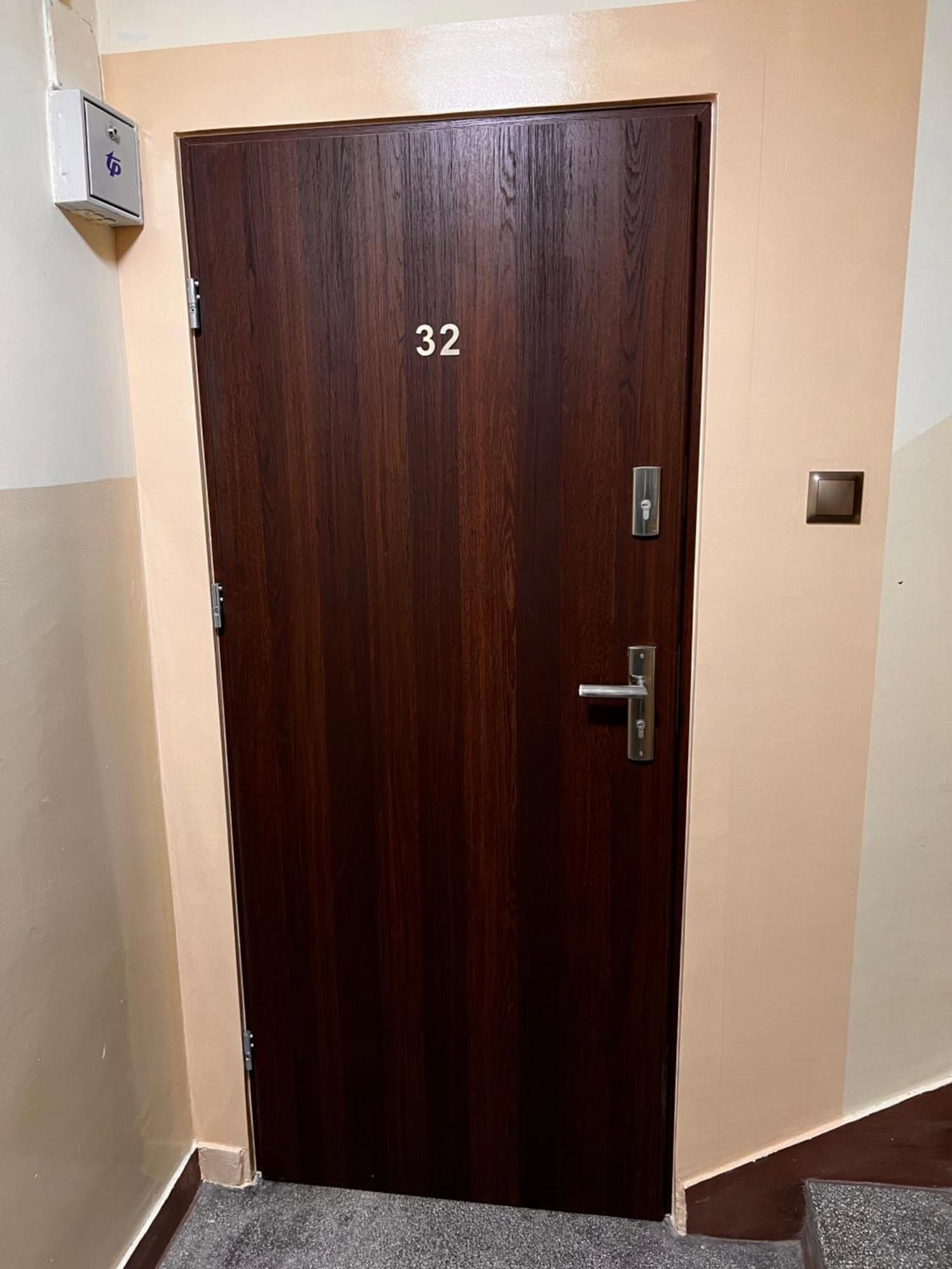 Goldowy Apartament Konin Apartment Конин Екстериор снимка