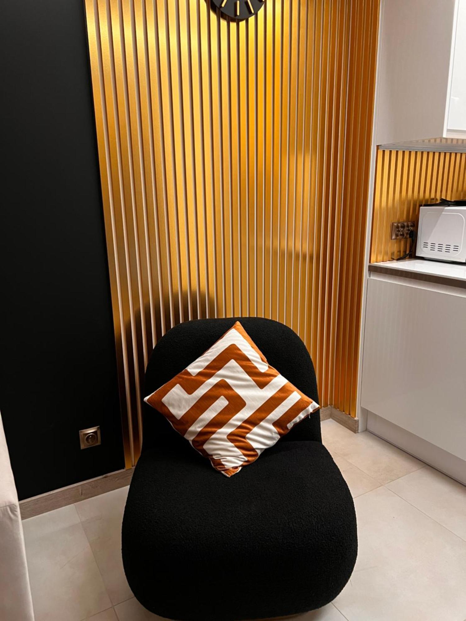 Goldowy Apartament Konin Конин Екстериор снимка